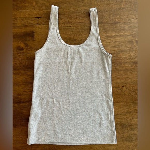 Abercrombie & Fitch Light Gray Tank Top Size M - Picture 4 of 7